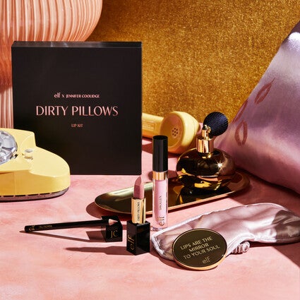 e.l.f. x Jennifer Coolidge's Nude Lip Kit